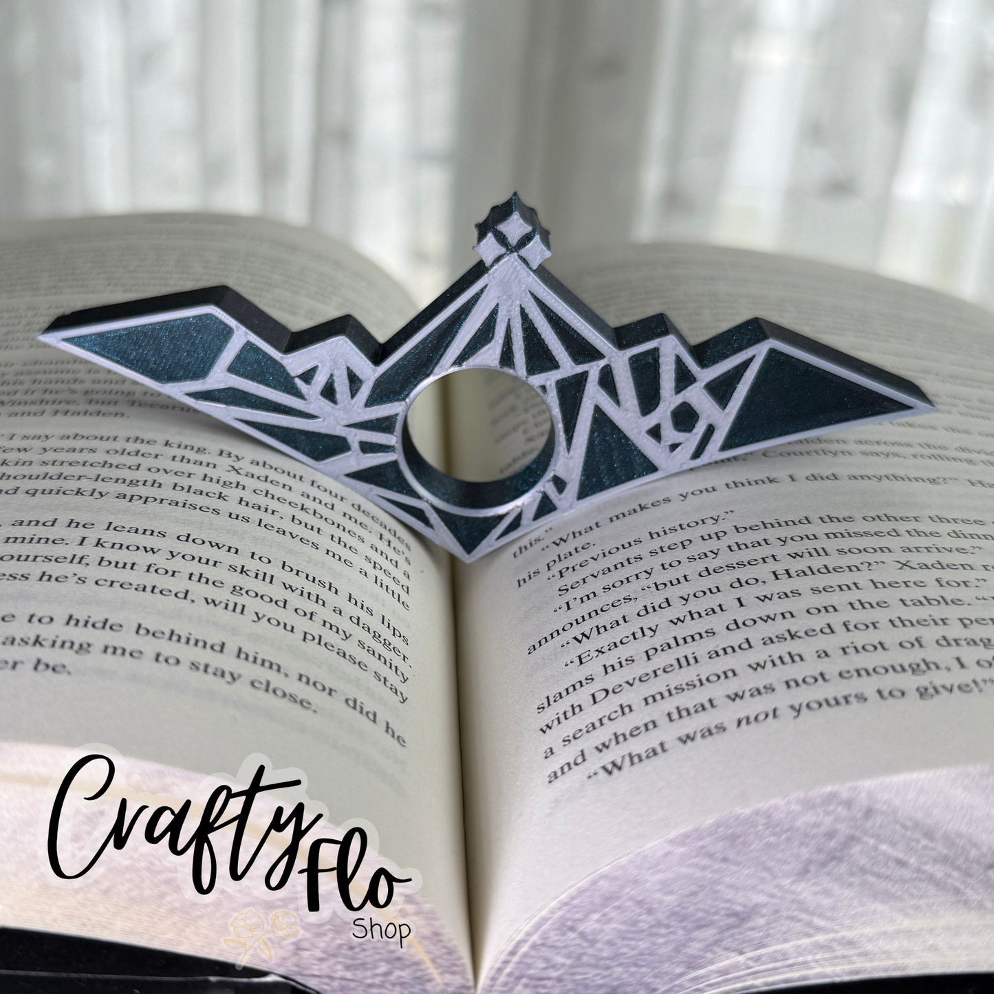 ACOTAR inspired Page Holder| Keep Pages Open with Ease | Perfect for Epic Reading | Book Lover Gift| Page Holder - Page Spreader Book Accessories Book Holders Ideal Gift for Fantasy Lovers