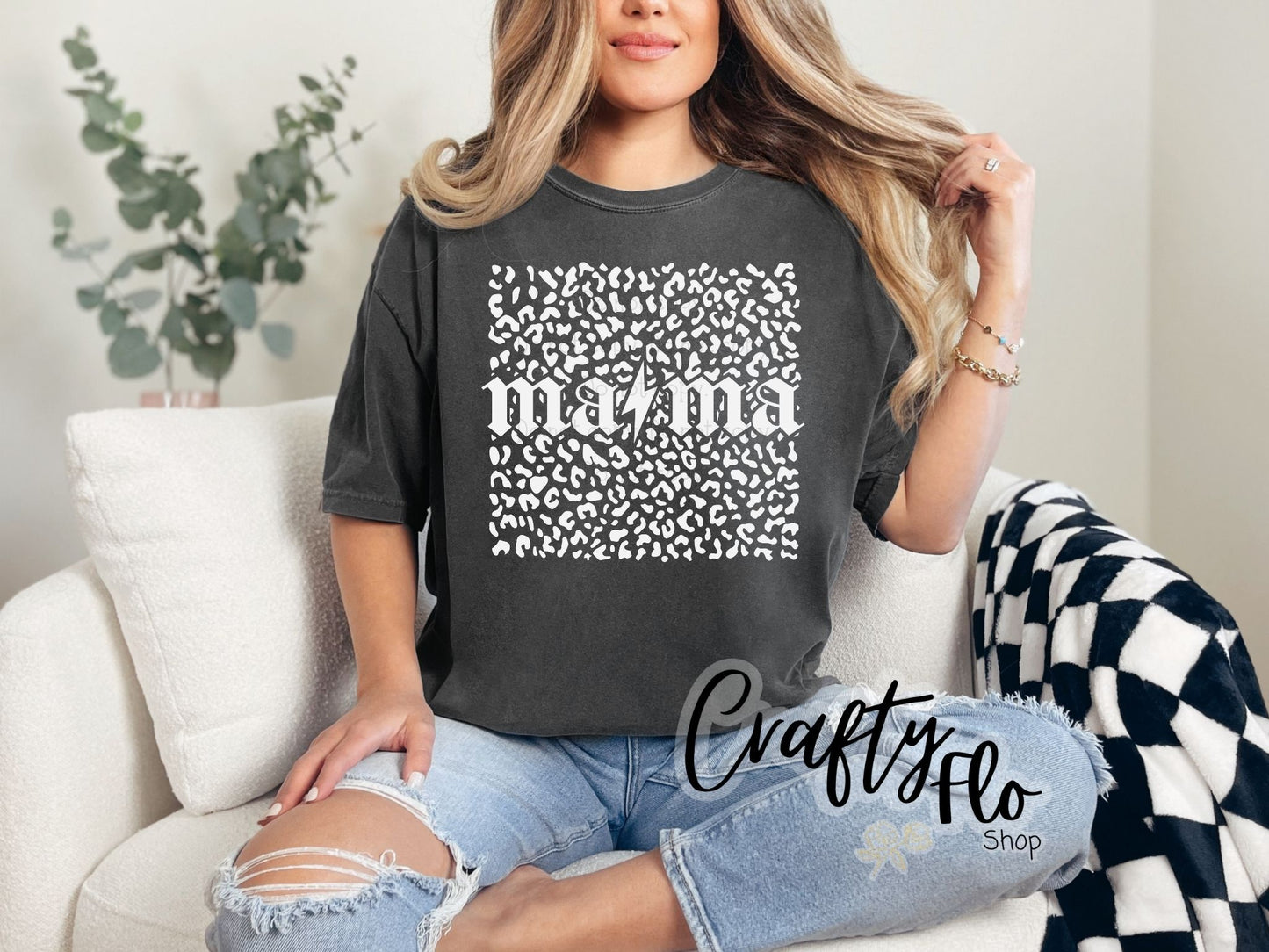 Leopard Mama Sweatshirt or T-shirt - Mothers Day Graphic Tee - Unisex Fabric - Ideal for Holiday Fashion - True to Size Fit - Pullover